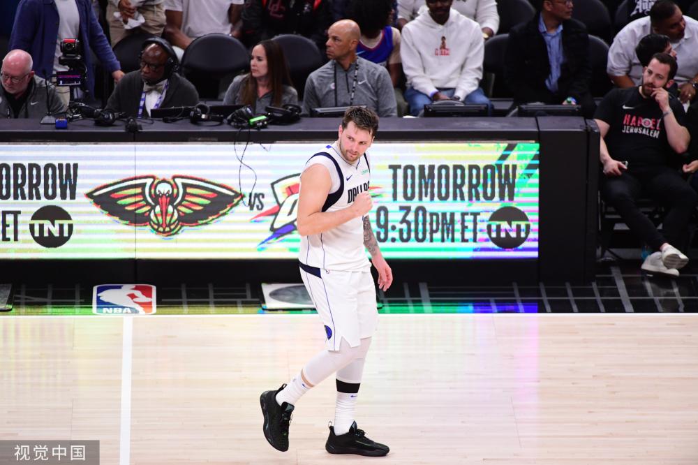 台了一系列 台了一系列