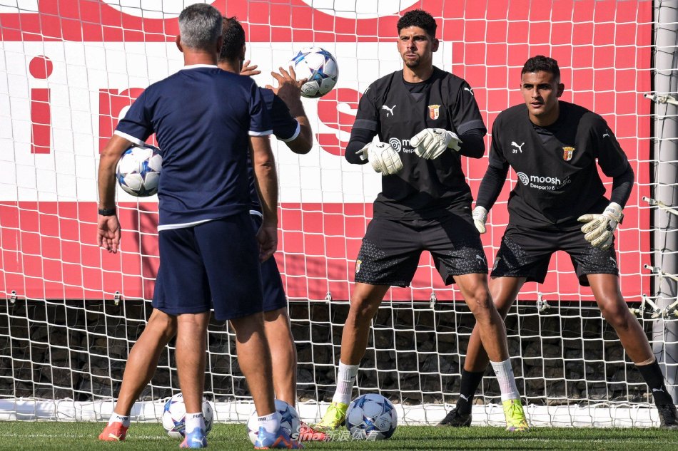 尽管进攻端 尽管进攻端