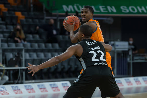 亚马尔的经 亚马尔的经