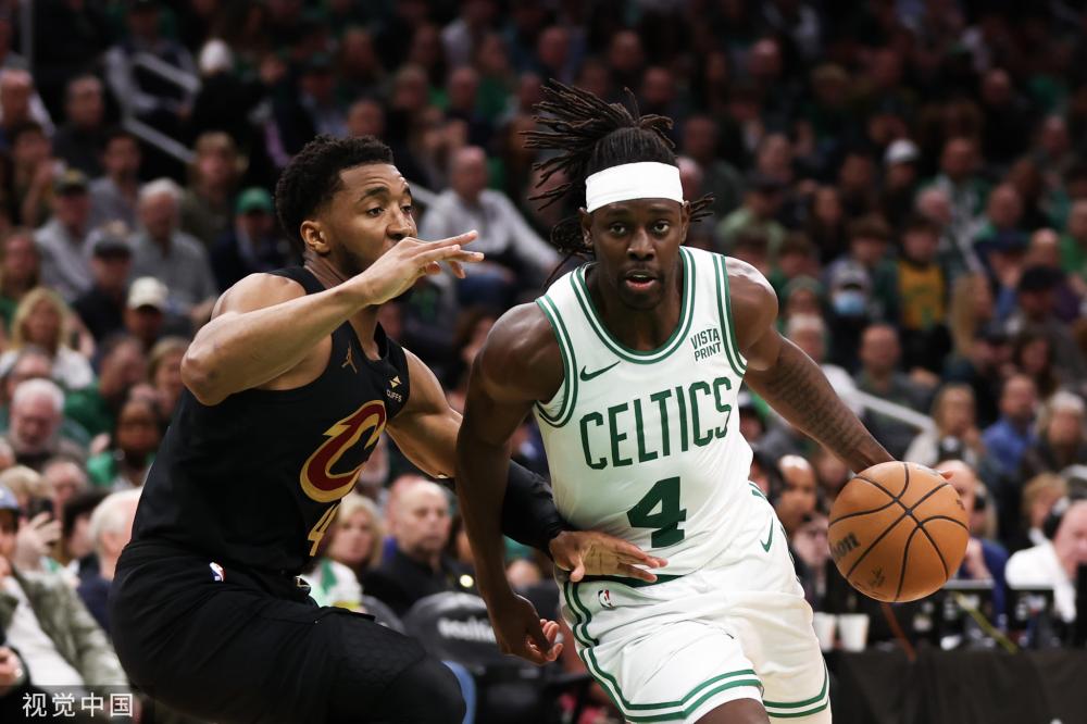 而骑士给我 而骑士给我